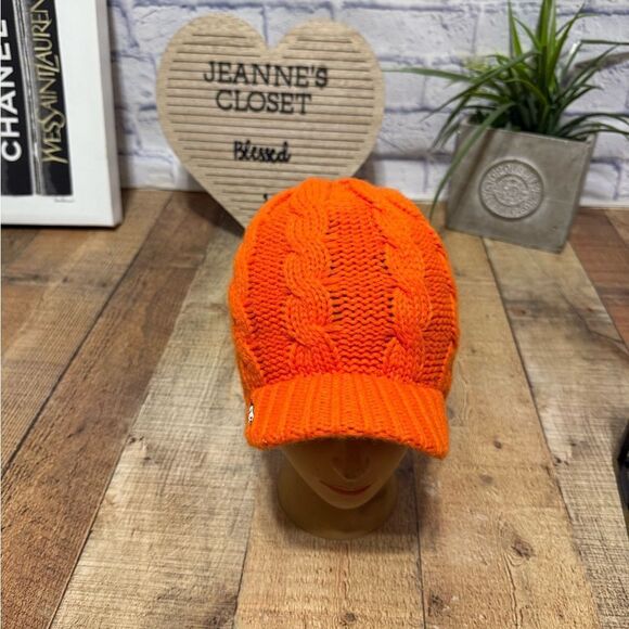 Women's New Era Orange Denver Broncos Arctic Blast Cable Cadet Beanie rare - Picture 11 of 11